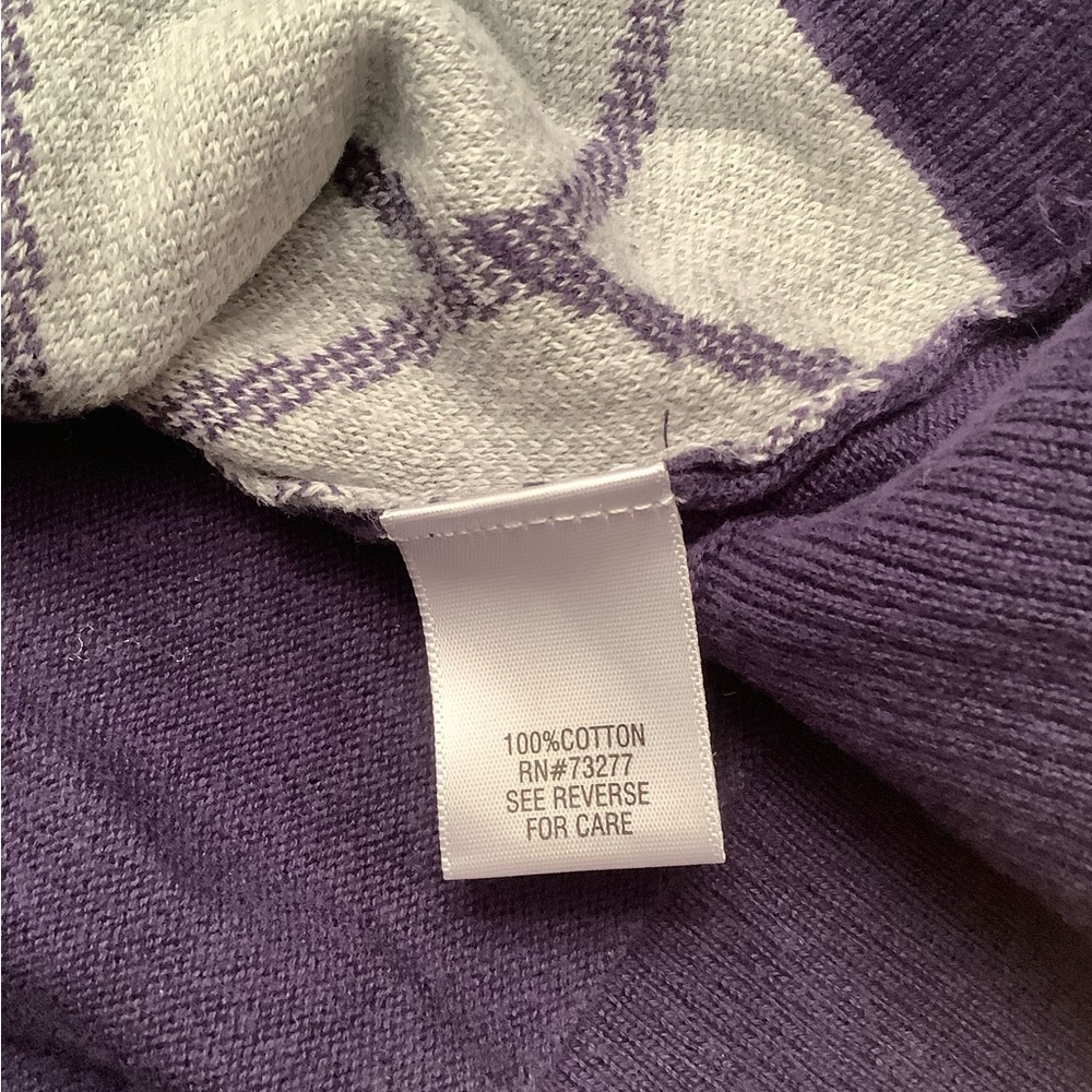GREAT PURPLE AND WHITE BUTTON DOWN 1X SWEATER - Picture 6 of 6
